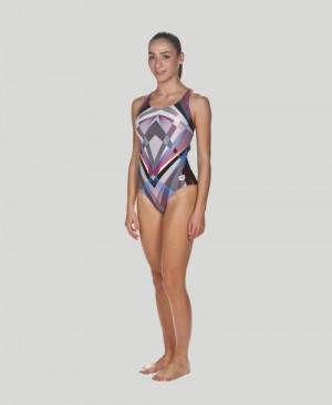 Μαγιό Arena Engineered Swim Pro Back γυναικεια Πολύχρωμο | 25028093
