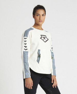 Φούτερ Arena Team Crew Neck γυναικεια ασπρα | 22703756